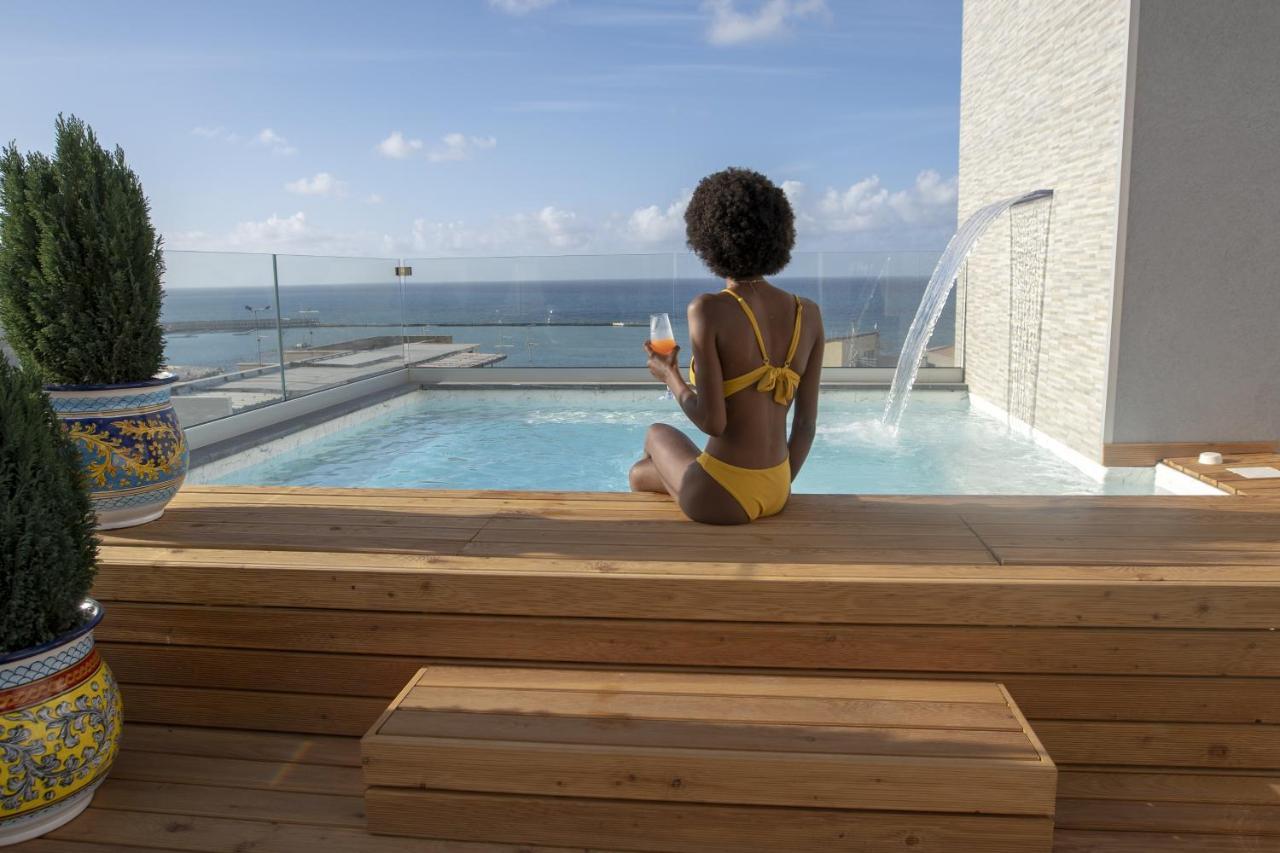 Luxmari Hotel & Spa Castellammare del Golfo Exteriör bild